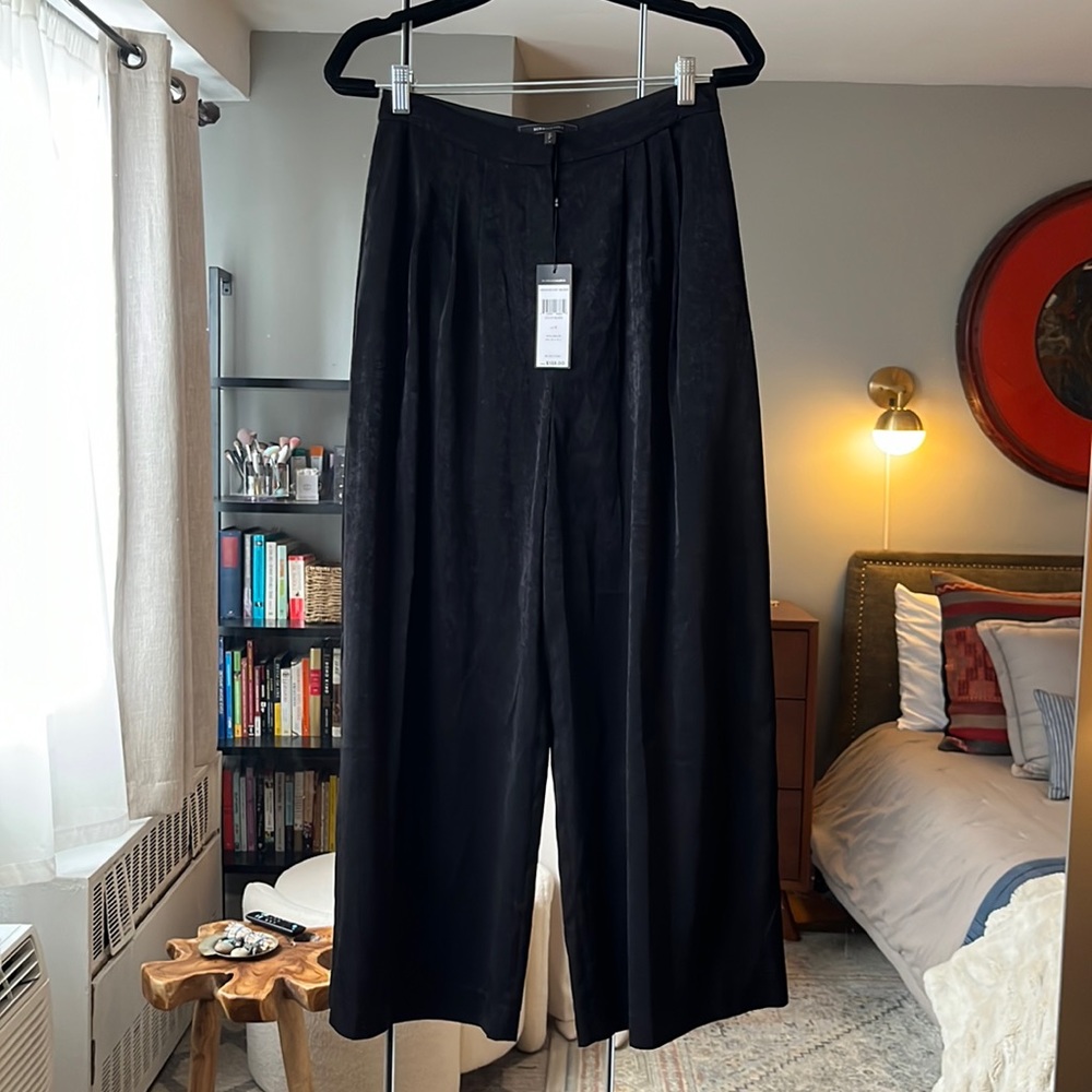 BCBG Pleated Wide Leg Satin Like Pants Size Small